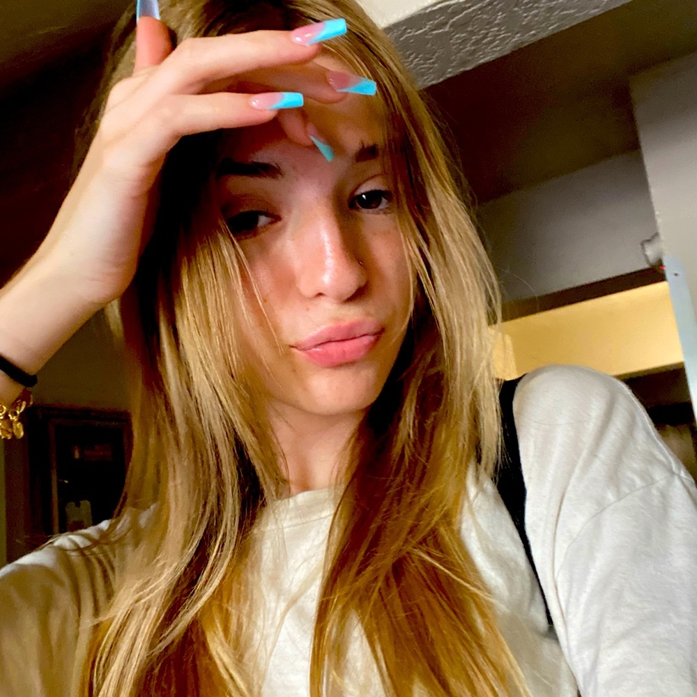 Meet your Posher, Myah